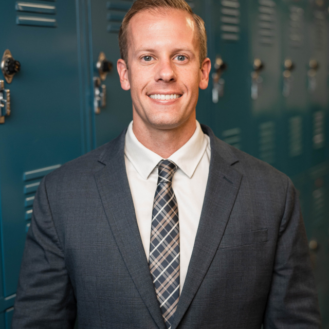 Shiloh Staff Photos Fall 2021 7517